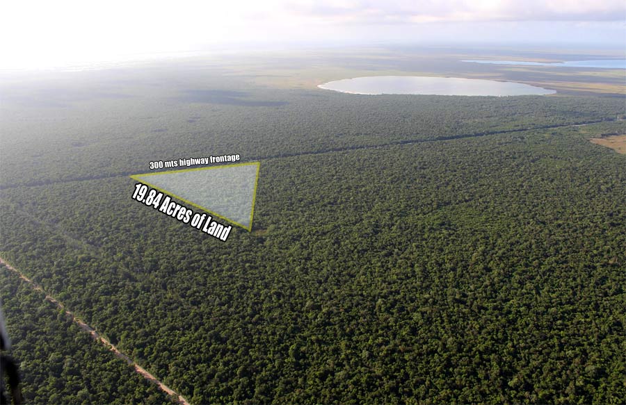 EJMPSTULMX-999 aerial photo with graphic overlay dipicting the offered land with highway frontage in tulum county mx